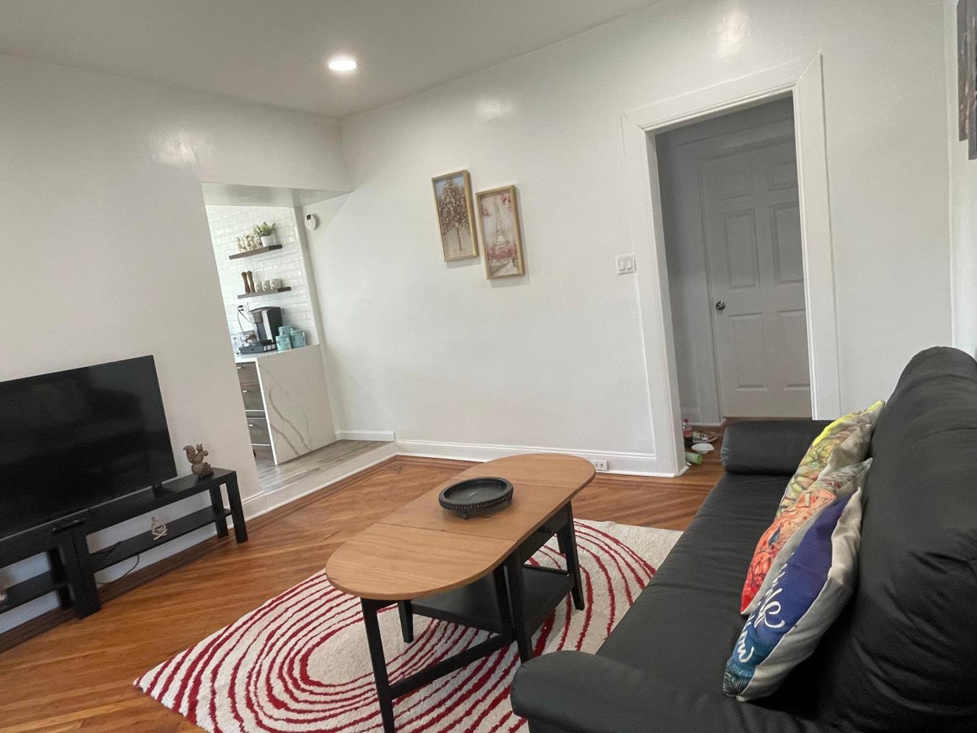 Gorgeous Victorian House!! Entire Suite In Sam'S Home นิวยอร์ก ภายนอก รูปภาพ